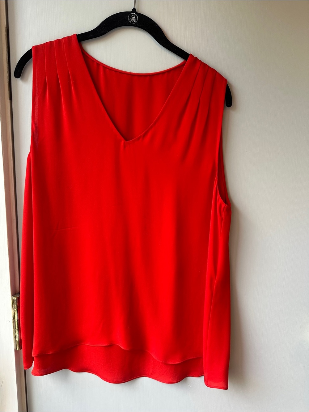 Diane Von Furstenberg Red Sleeveless Silk V-Neck Camisole